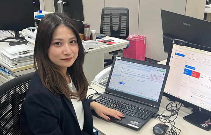 デジタル推進局WEBマーケティング部員